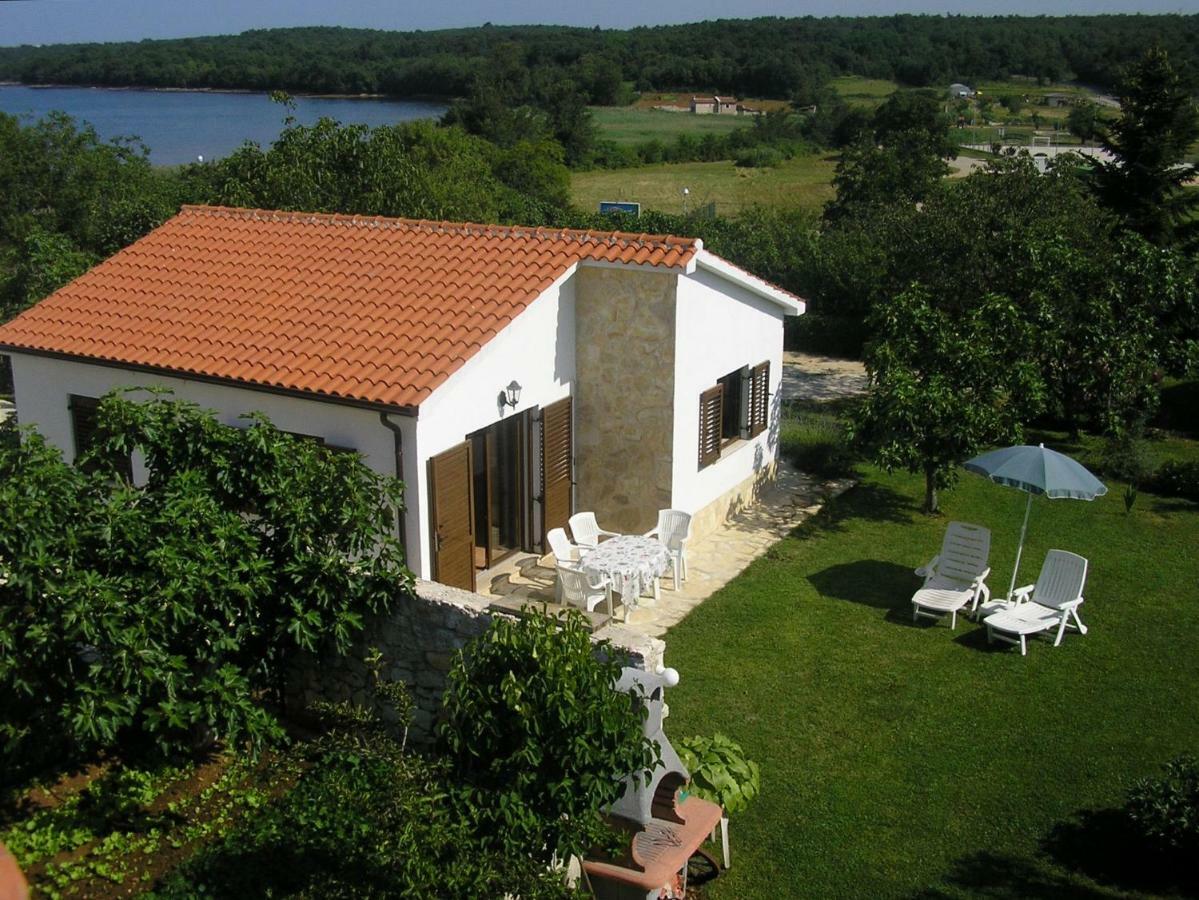 Bungalow Perla Funtana Luaran gambar